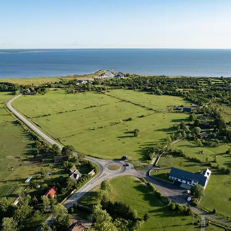 Hiiumaa Puhkemaja