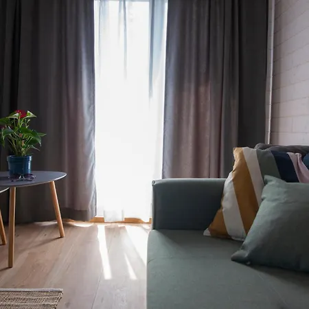 Hiiumaa Puhkemaja Hotel *