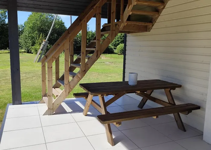 Hiiumaa Puhkemaja Hotel